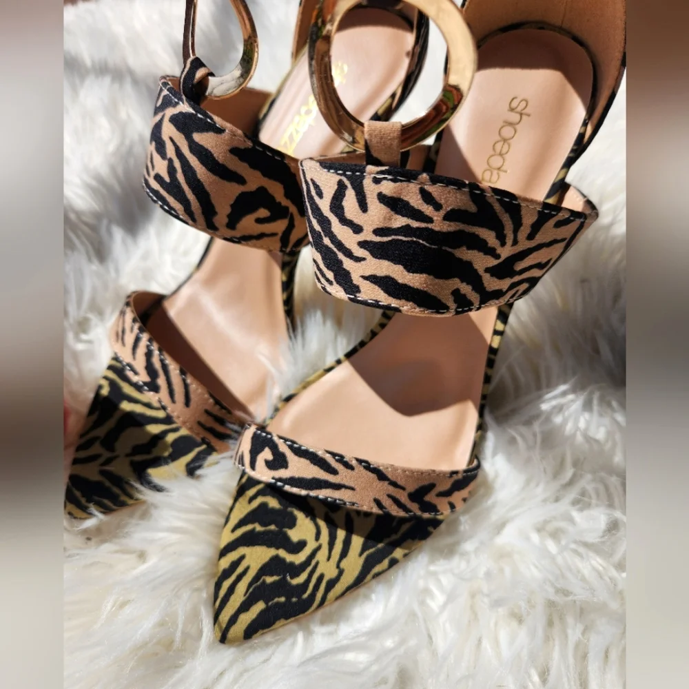 Roxxy LIMITED EDITION Animal Printed Size 7 Women's Stiletto Heels - Picture 5 of 9